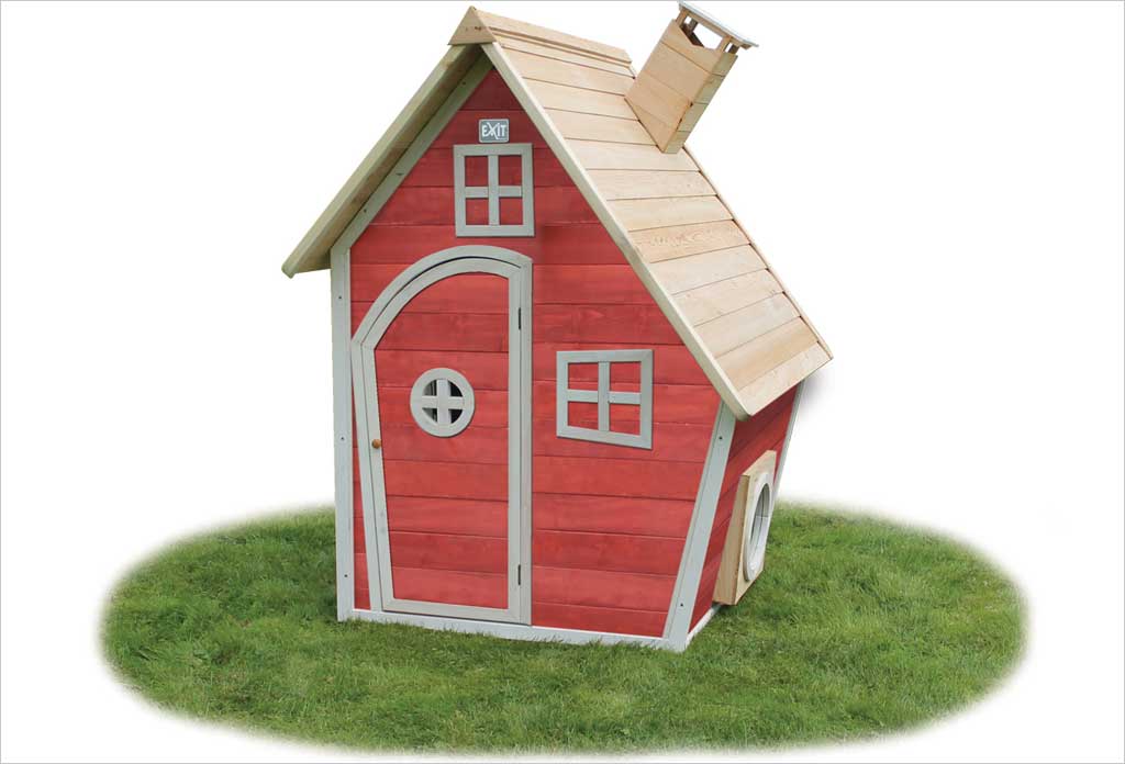 Petite cabane en bois rouge fantasia 100