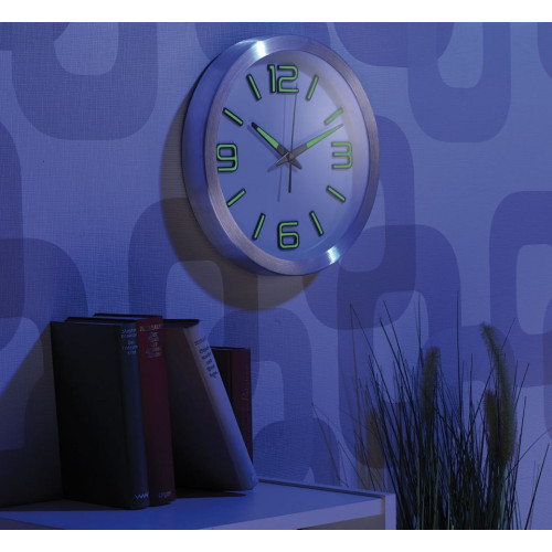 Horloge phosphorescente à fond blanc rad