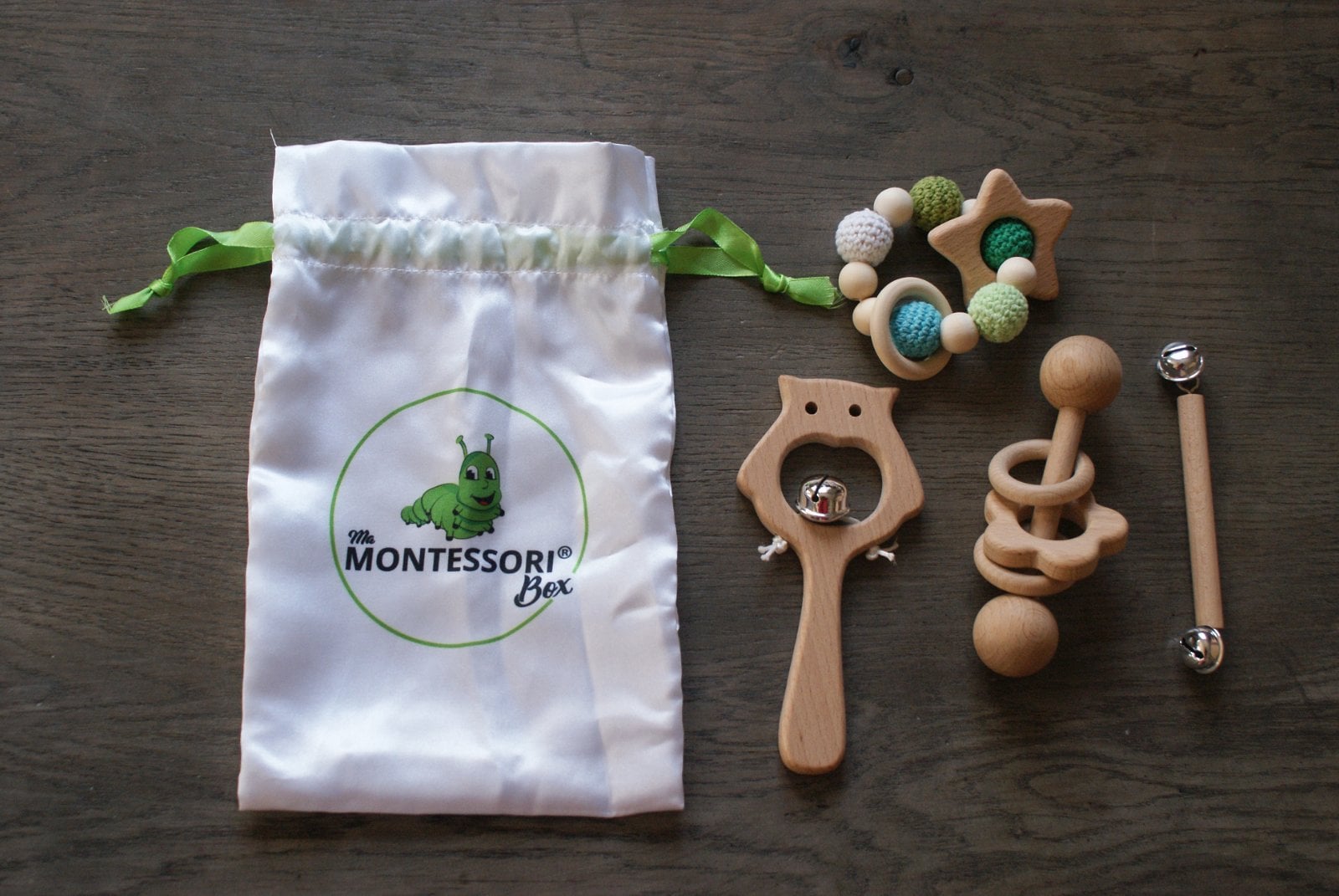 Idée cadeau bébé matériel Montessori Idée cadeau pour enfant et naissance ,  anniversaire et Noel. matériel Montessori