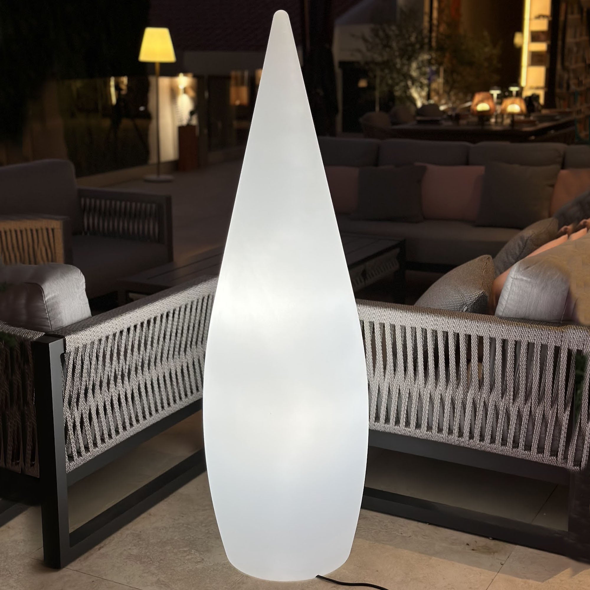 Lampadaire ext filaire classy w150