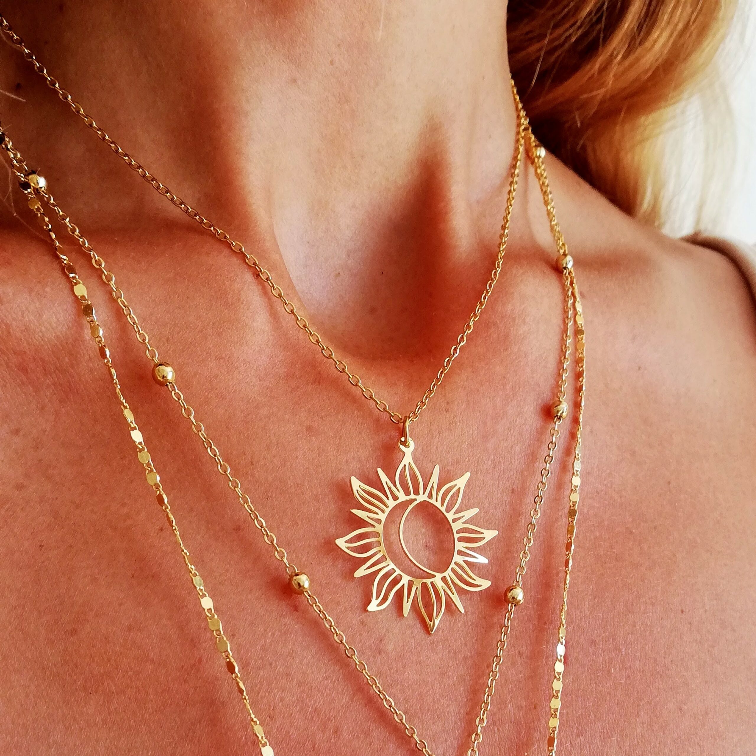 Equilibre – collier tournesol lune